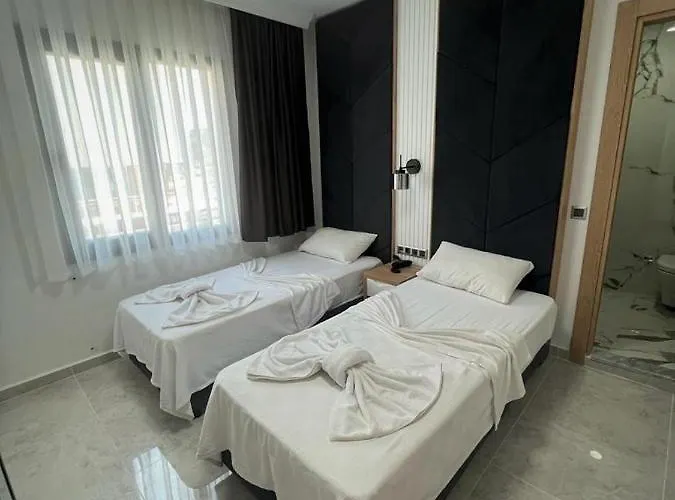 Hotel Elit 3*